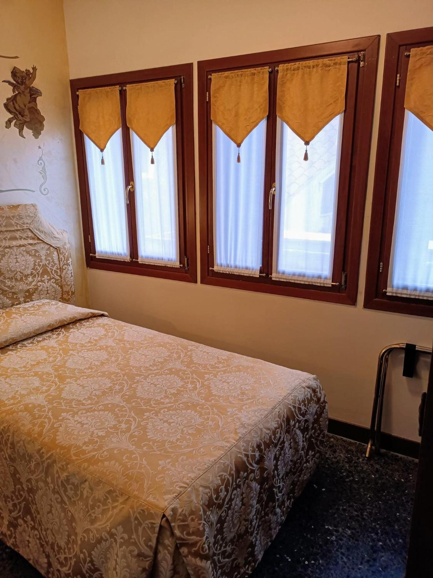 Hotel Scandinavia - Relais Venezia Esterno foto