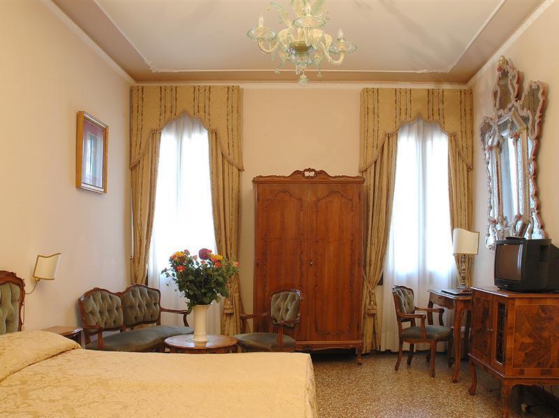 Hotel Scandinavia - Relais Venezia Esterno foto