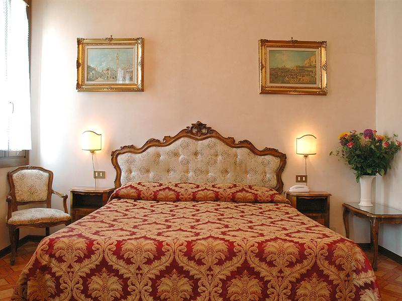 Hotel Scandinavia - Relais Venezia Esterno foto